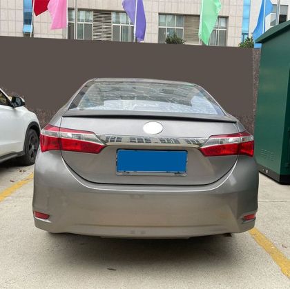 Спойлер за багажник Toyota Corolla (2014-2018) Taiwan Style