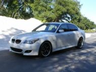 BODY KIT за BMW E60 седан (2003-2007) - M-Tech пакет без халогени с отвори за парктроник 24mm