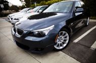 Предна броня за BMW E60 / E61 (2003-2010) - М-TECH Дизайн с 24mm. отвори и тапи за тях - грундирана